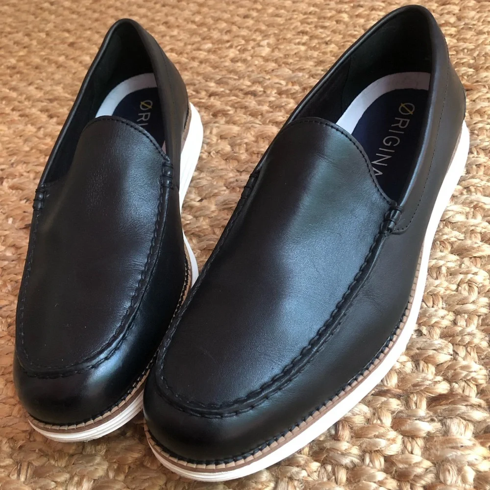 Cole Haan Original Grand OS Venetian Loafer. Black Leather. Size 11.5 M